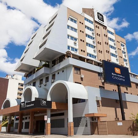 Tri Hotel Executive Criciuma 크리시우마 외부 사진