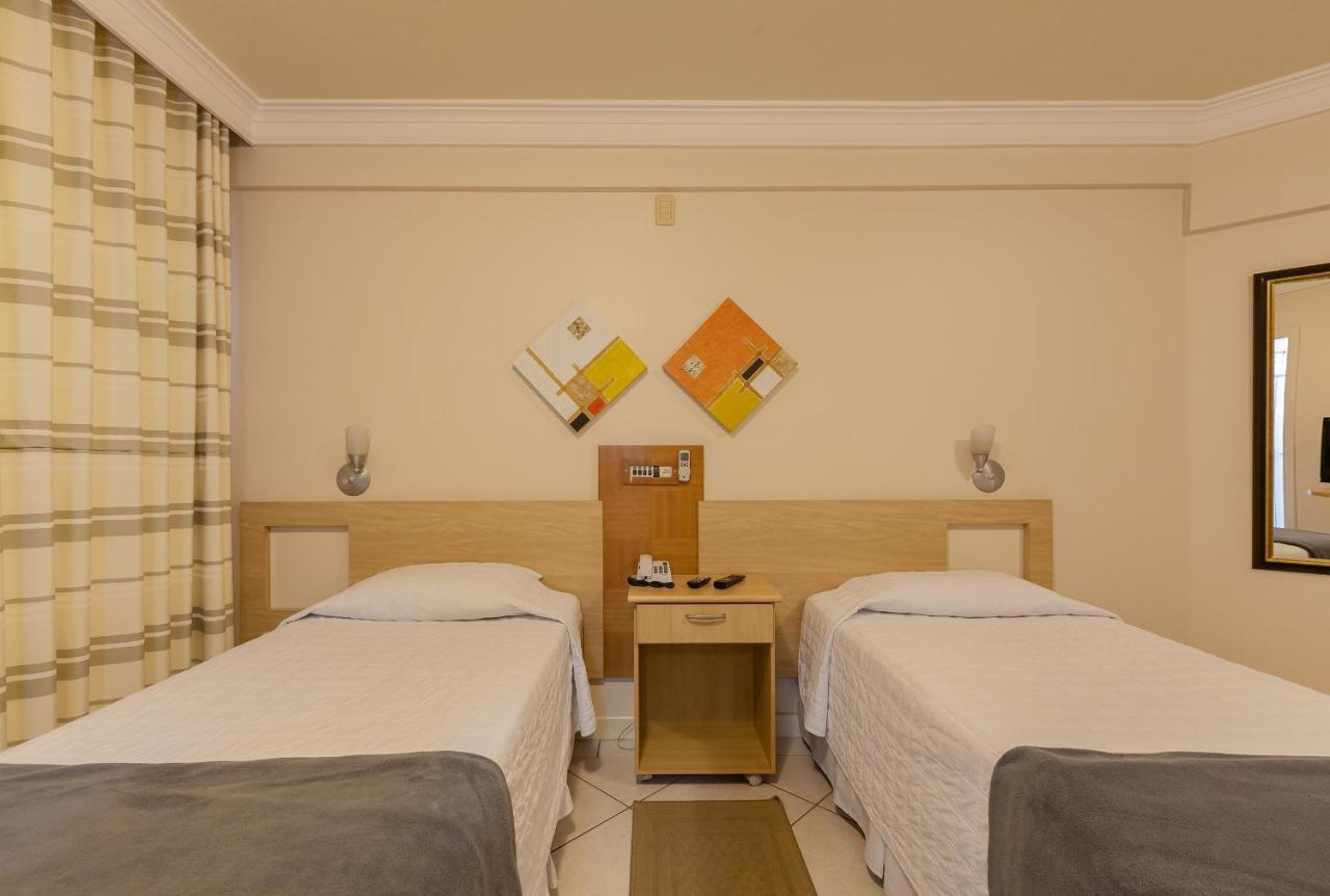 Tri Hotel Executive Criciuma 크리시우마 외부 사진