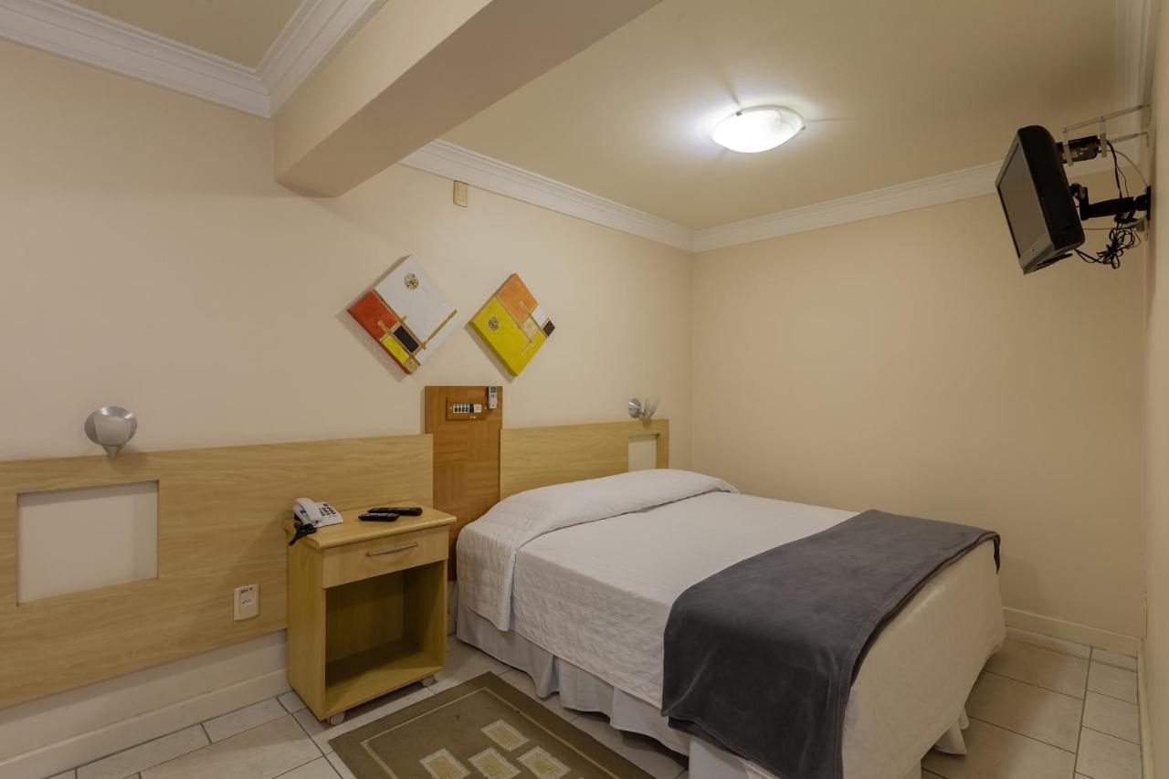 Tri Hotel Executive Criciuma 크리시우마 외부 사진
